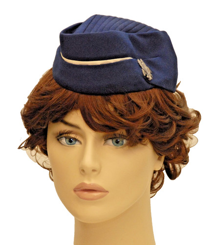 1950's-60's AMERICAN AIRLINES STEWARDESS PILL BOX HAT WITH AA BADGE MAE HANAUER