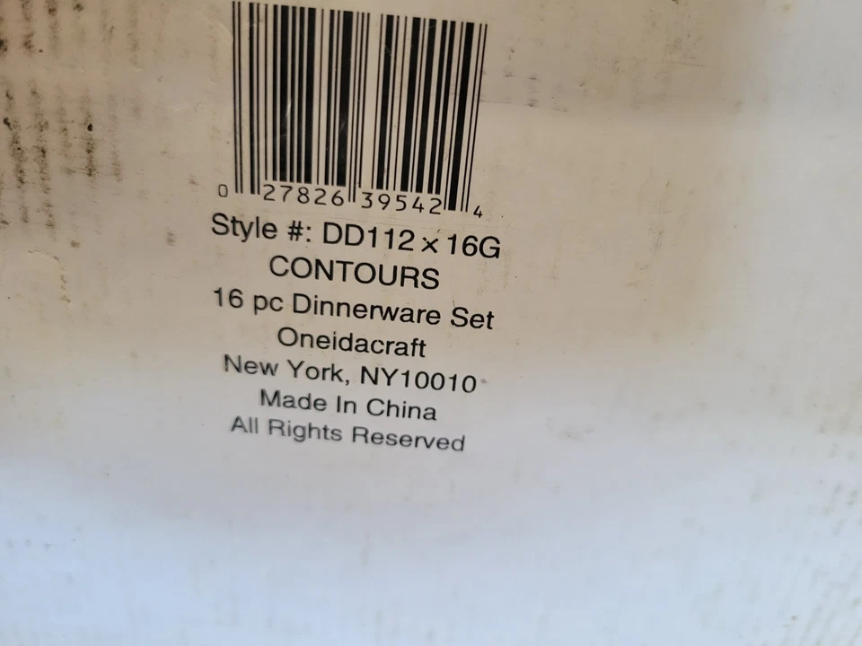 NUEVO JUEGO DE VAJILLA 16 PIEZAS ONEIDACRAFT CONTOURS PATRÓN GEOMÉTRICO NEGRO Foto 3 de 3