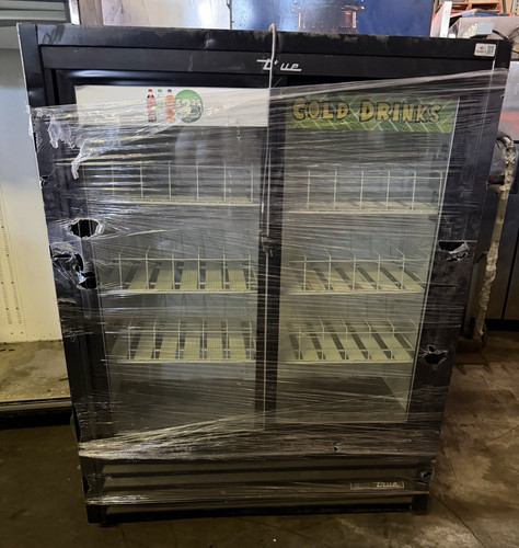 True 2-Section Glass Door Freestanding Merchandising Refrigerator Cooler