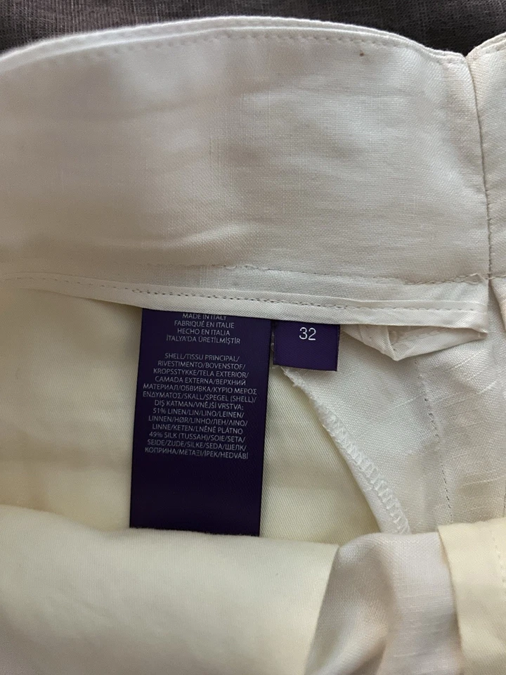 Ralph Lauren l 32 Purple Label Byron Pleated Buckle Classic Cream Linen Shorts - Image 2 of 3
