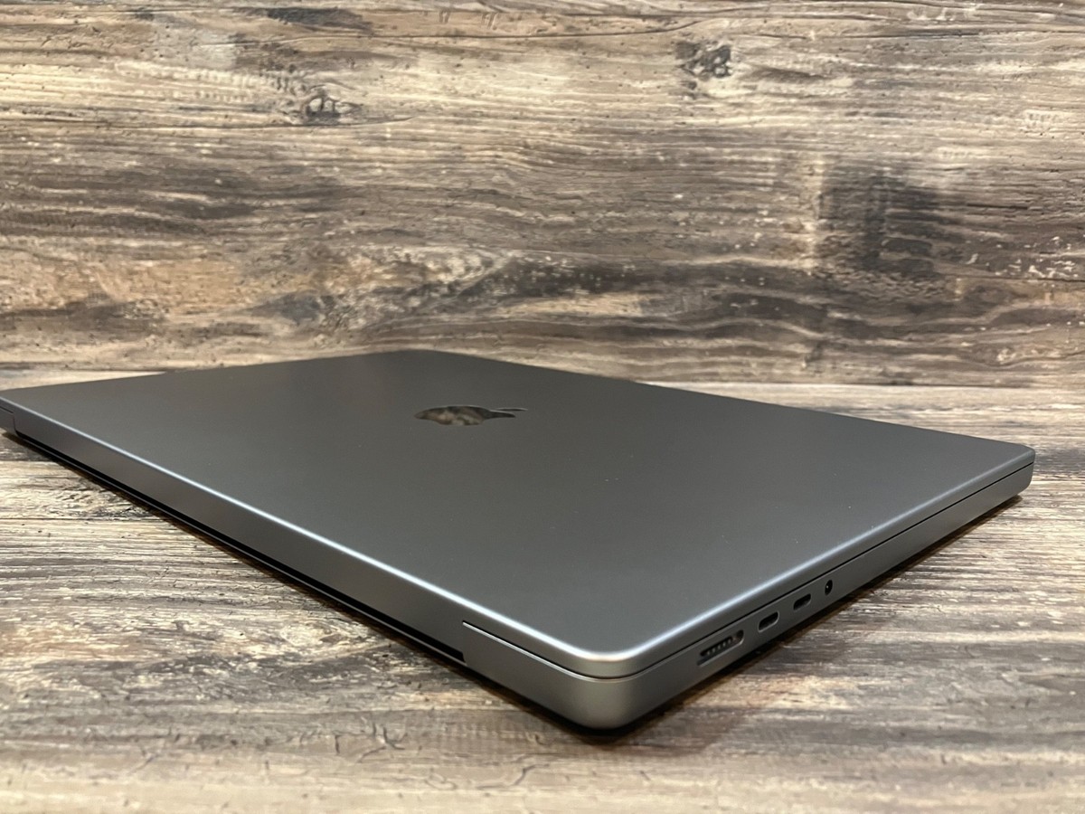 や*ん様 MacBook Pro 16インチ M1 Max 64GB US Apple MacBook Pro 16