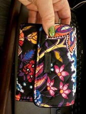 Vera Bradley FOXWOOD  Euro Tri-fold Wallet Snap RFID    Pre-owned   1 owner