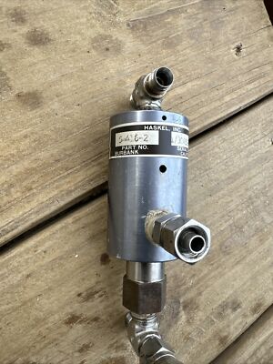 Haskel 54416-2.   2-Way Release Valve 10,000PSI