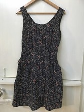 Forever 21 Women's Sleeveless Dress Chevron Print Keyhole Back Midnight Size S