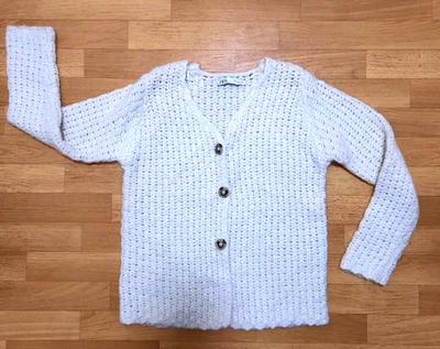 Zara Damen Strickjacke Cardigan Weiß 18 % Wolle 17 % Alpaka Gr. M Top Zustand - Bild 1 von 3