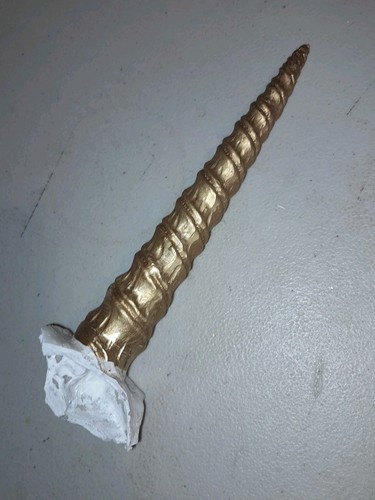 WIZARDING WORLD HARRY POTTER UNIVERSAL STUDIOS BORGIN & BURKES UNICORN HORN PROP