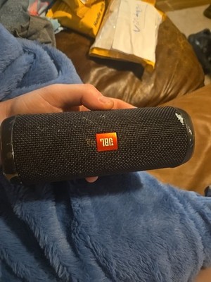 Buy JBL Flip 4 Bluetooth Portable Speaker - Black (JBLFLIP4BLK