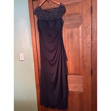 XSCAPE by Joanna Chen Navy Blue Beaded Illusion Neckline Evening Gown Dress 10
