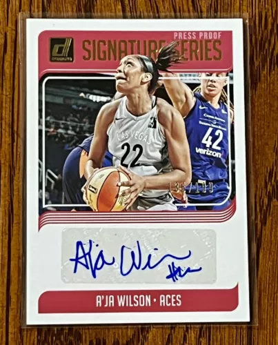 A'JA WILSON 2019 Panini Donruss WNBA Signature Series Auto Card #/199 2nd Year