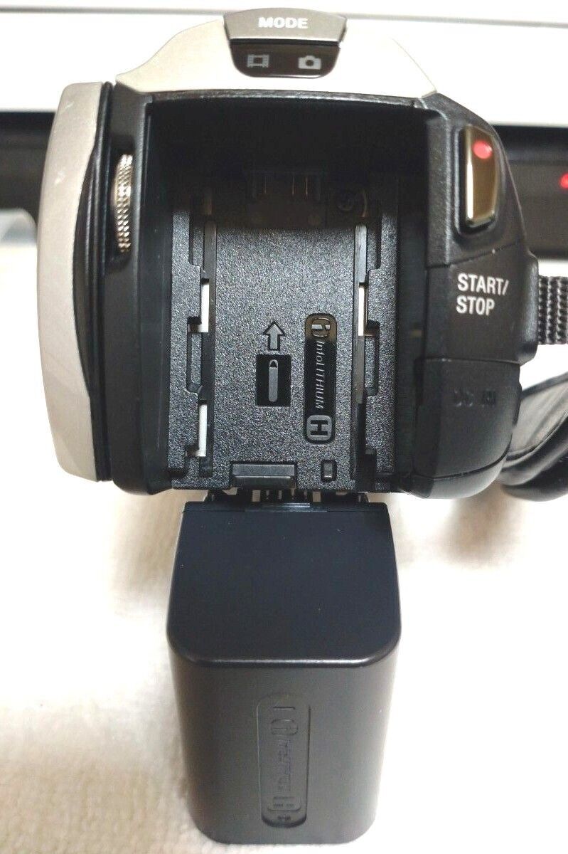 Sony Handycam HDR-CX500V Video Camera Camcorder Used From Sony Handycam HDR-CX500V Video Camera Camcorder Used From