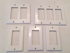 Leviton White Set Of 5 Plastic Outlet Covers