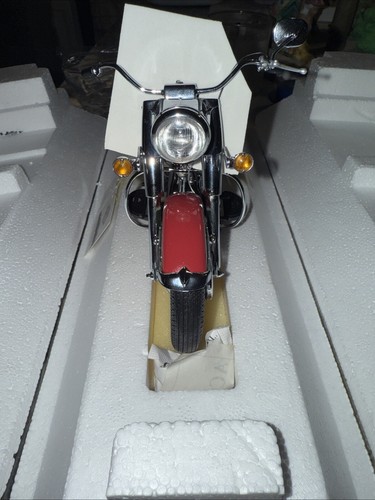Franklin Mint 2010 Christmas Harley-Davidson Electra Glide Limited Edition RARE! - Picture 4 of 13