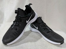 nike free tr8 all black