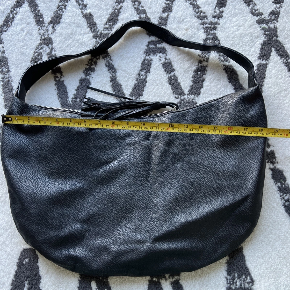 Stradivarius it shop bag