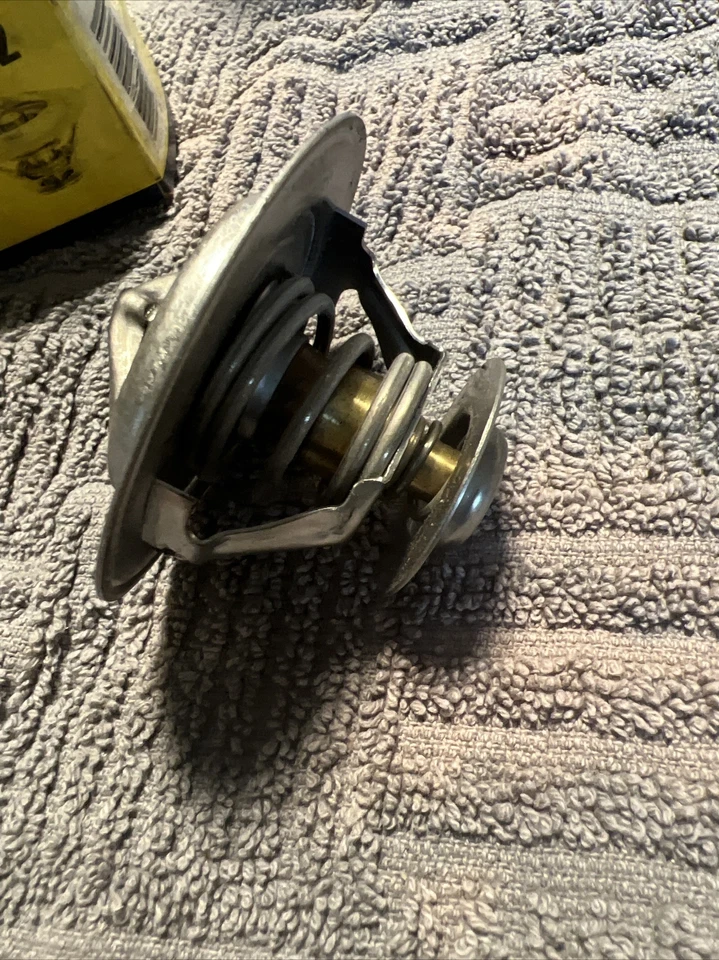 Termostato motor Stant 205°F 14252 Foto 3 de 4