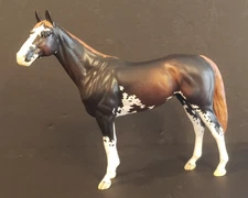 Breyer Model Horse Premier Club EMERSON - Standing Thoroughbred - BOX & COA