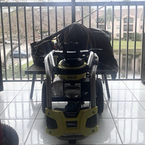 RYOBI TOOLS Honda-Powered Gas Pressure Washer 3000psi