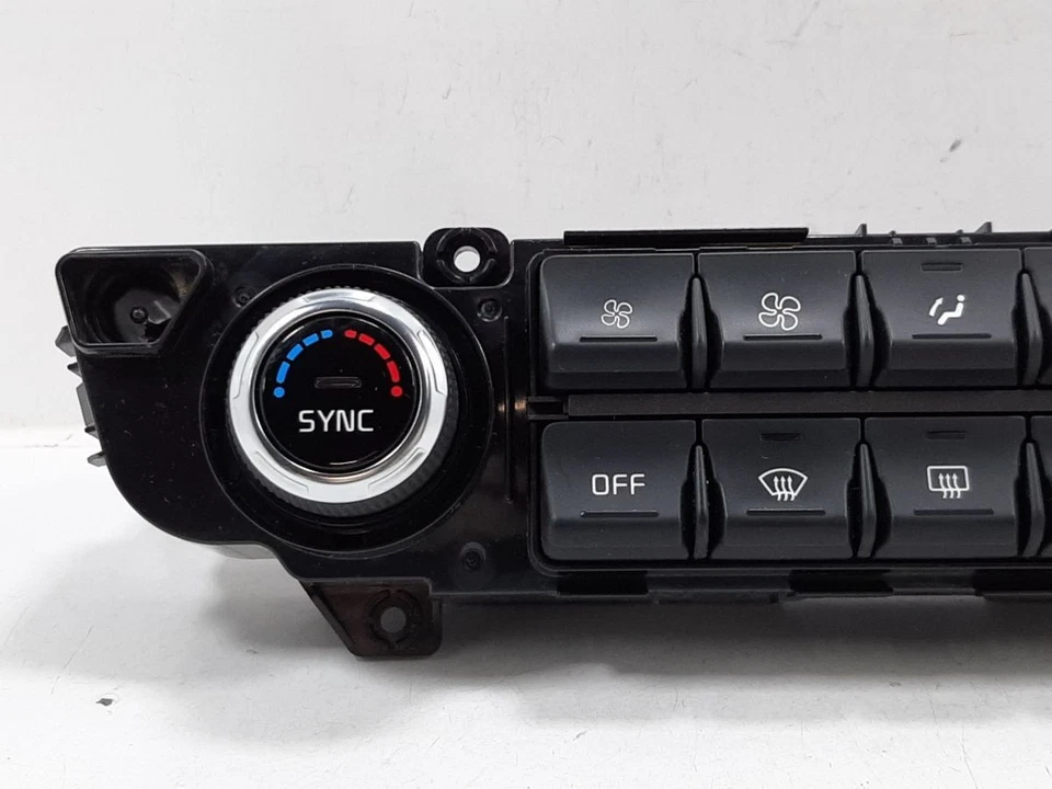 KIA SPORTAGE 2 MK4 2021 Heater Control Panel 97250F1ED0AK5 - Image 2 of 4