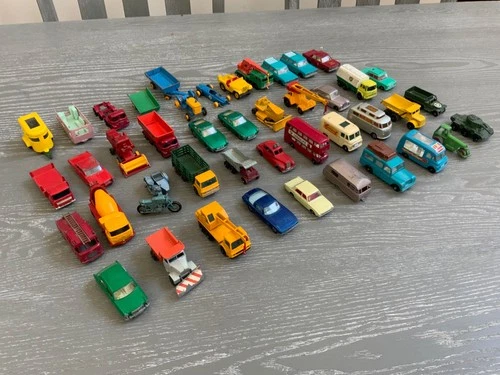 VINTAGE 1960s ESTATE LOT OF 45 MATCHBOX & BUDGIE CARS TRUCKS AS FOUND ONE OWNER