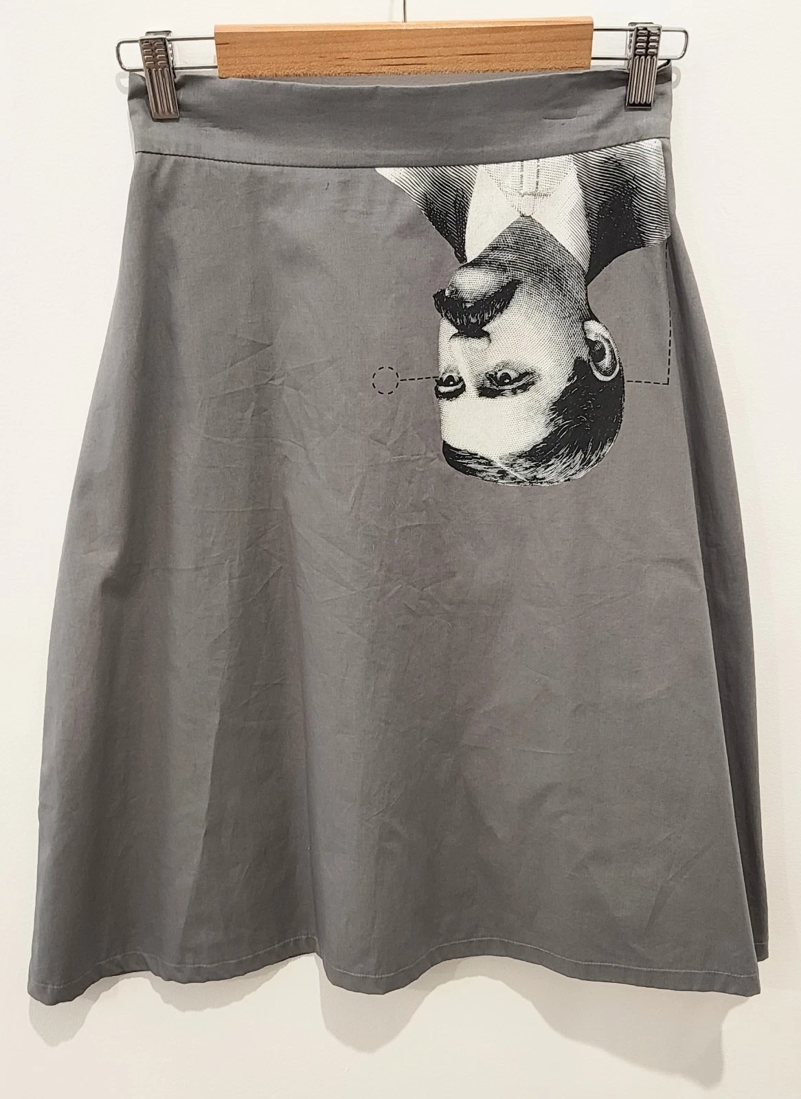 The Gently Unfurling Sneak Skirt Grey A-Line AU 6-8 US 2-4 Australian Made Melb
