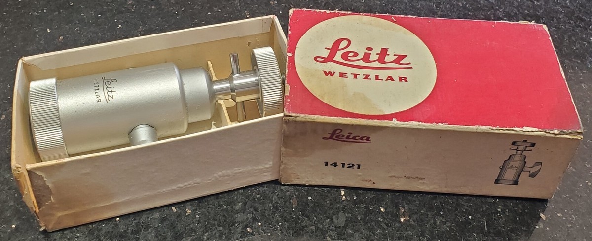 Circa 1965 Leitz Wetzlar Leica Ball & Socket Head 14121 NEW in