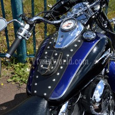 YAMAHA DRAGSTAR XVS650 / A CUSTOM & CLASSIC LEATHER TANK Reggiseno Pad Pannello Chap Bavaglino