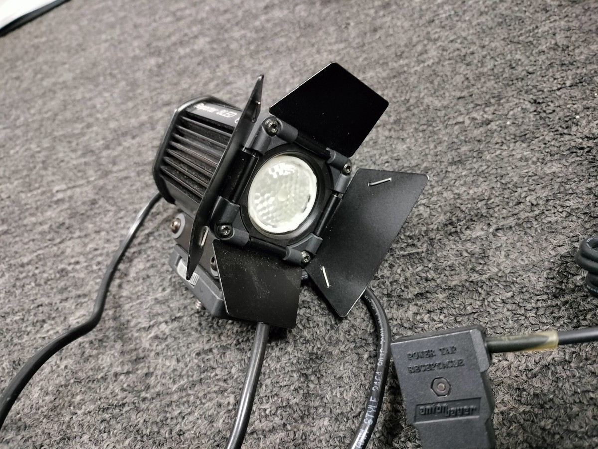 Sachtler Reporter 8LEDim / ザハトラー LEDライト Sachtler Reporter 8LEDim / ザハトラー LEDライト Sachtler
