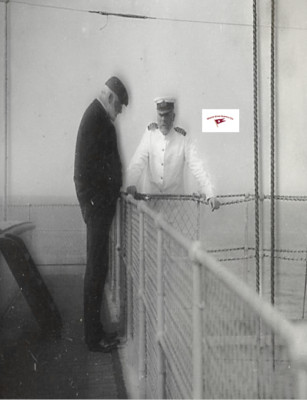 CAPTAIN EDWARD J, SMITH CHATTING WITH A PASSENGER RMS ADRIATIC, REPRINTED IMAGE