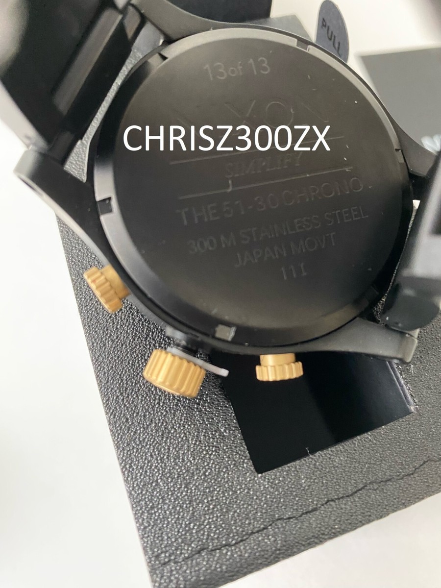 NIXON 51-30ブラック×ゴールド　黒金【稼働品】 Amazon.com: Nixon 51-30 Chrono Matte Black/Gold Men's