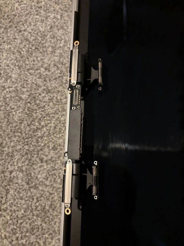 laptop mac screen - Image 3 of 4