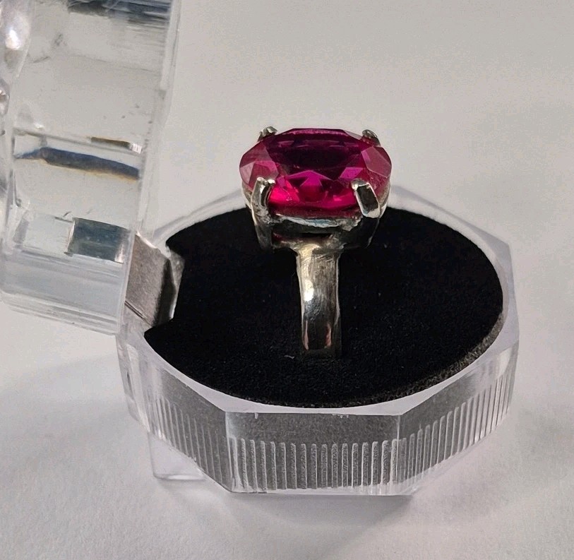 Red Lab Created Ruby Size 8 Ring 925 Sterling Sil… - image 2