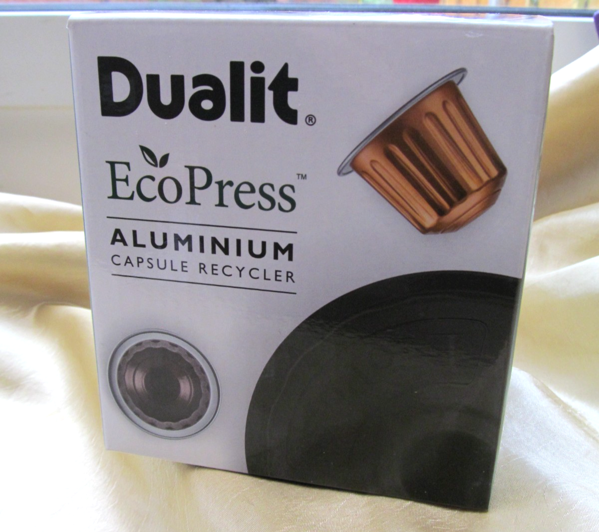 EcoPress Aluminium Coffee Capsule Recycling Tool by Dualit - Nespresso Compatib