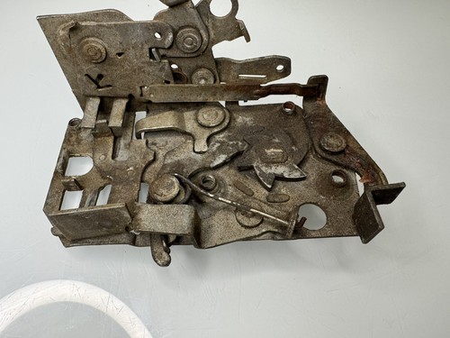 1963-1966 Chevrolet Corvette C2 OEM Door Latch Assembly Mechanism - Picture 7 of 7