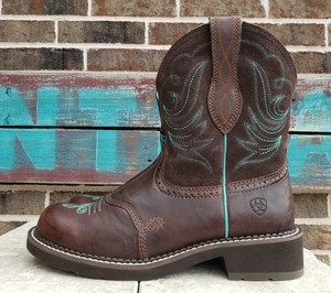 ariat women's fatbaby heritage dapper western boots