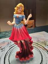 DC Comics. Supergirl Figurine. Couture de Force - Enesco Figurine 6006319