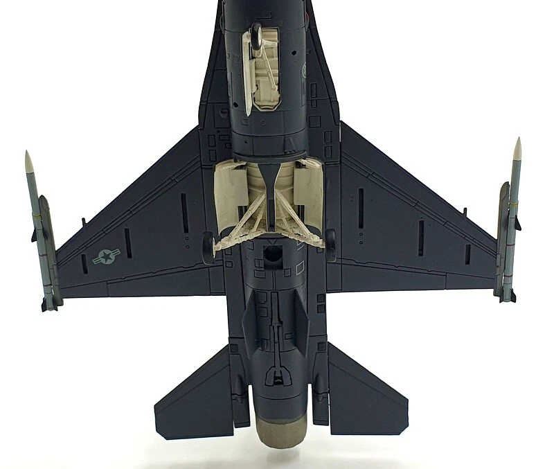 Hobby Master 1/72 Scale HA38001 F-16C Fighting Falcon 480th FS Spangdahlem 2020 - Image 4 of 4