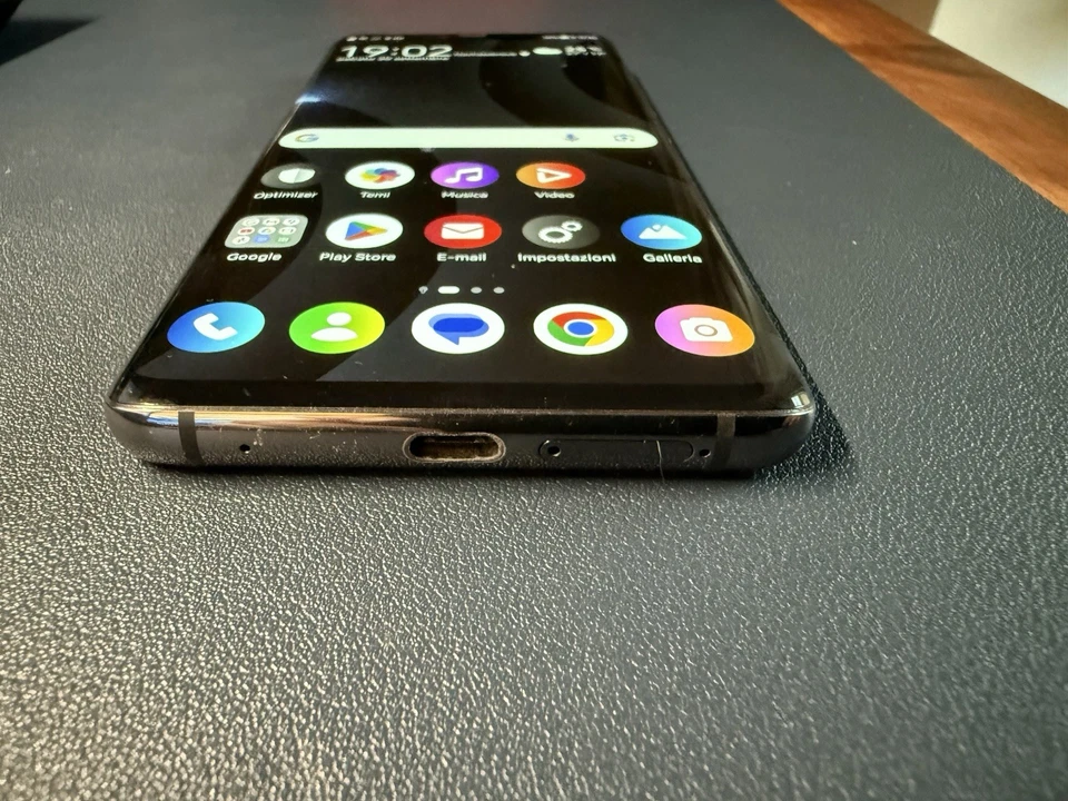 Huawei Mate 20 Pro - 128GB + SD 128gb - Immagine 3 di 4