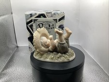 By Kim Anderson Enesco Pretty As A Picture “ May Your Dreams Come True” Figure