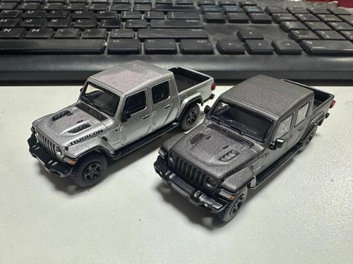 JKM Pickup Jeep Collection 1:64 Metal Model New in Box Diecast Gladiator Car - Picture 2 of 12