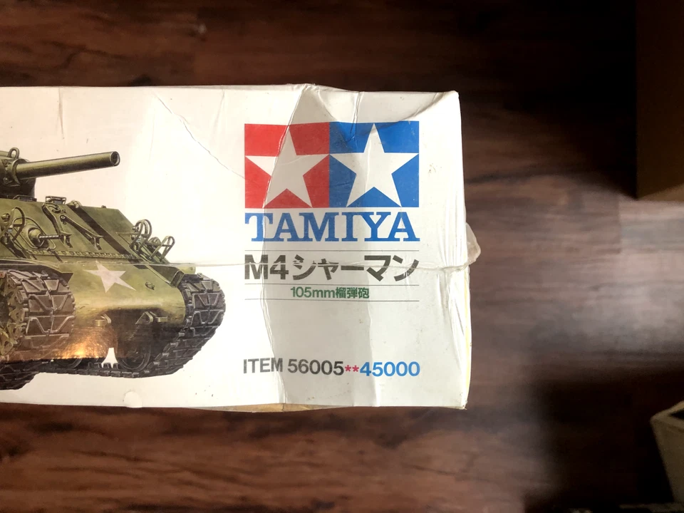 NEW M4 Sherman 105mm Howitzer Tank Kit NIB Tamiya Kit 56005 + REMOTE! - Image 3 of 4