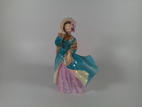 Royal Doulton England Bone China "DELPHINE" HN 2136 Figurine 7.5" Tall - 第 1/5 張圖片