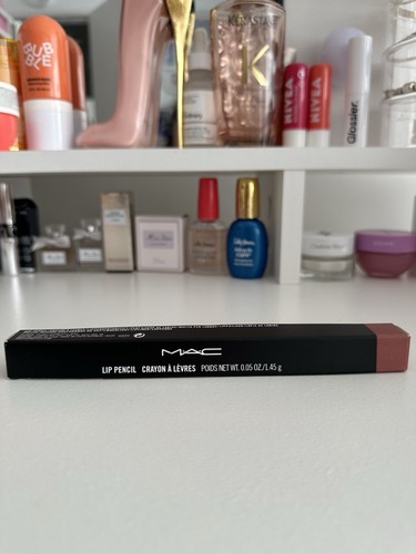 Mac Lip Liner Pencil in Shade WHIRL, Full Size, Brand New in Box - Picture 2 of 3