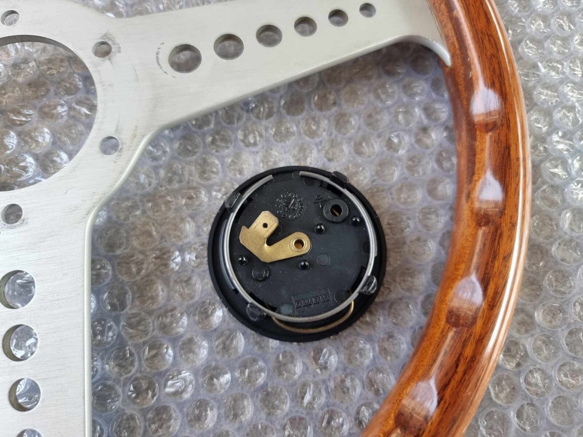 パーツ ALL WOOD Steering Wheel MOMO Racing Heritage Wood Grain Steering Wheel - 240Z | 260Z