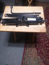 2009 Jeep Liberty Jack Tool Kit Set Tools As Pictured Oem