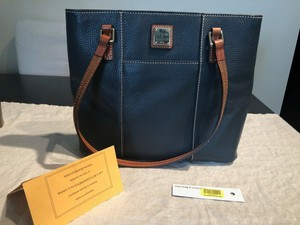 dooney & bourke pebble leather small lexington shopper