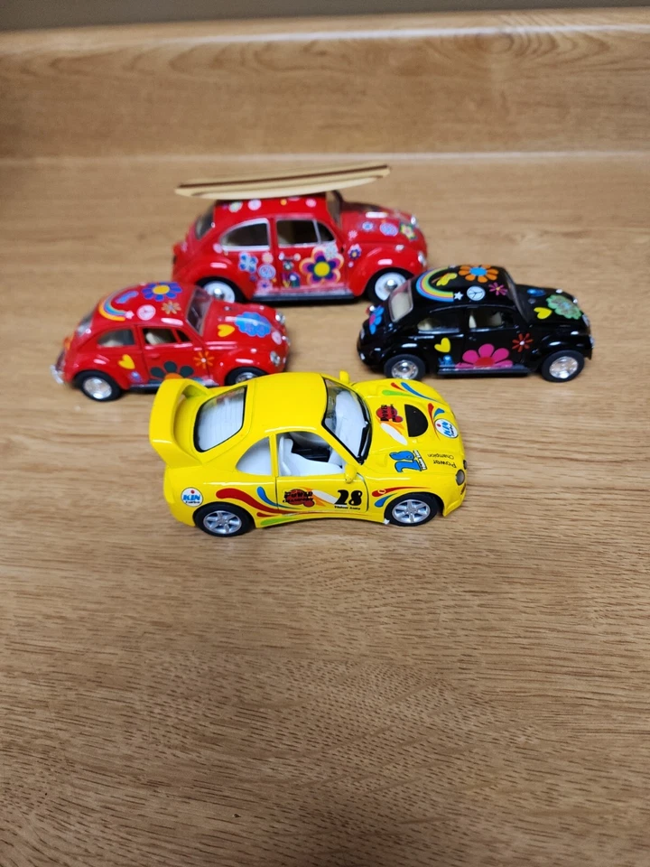 Lote de 3 Kinsmart VW Pull Back Diecast 1:32 con bonificación 1:24 Beetle con tablero Foto 2 de 4