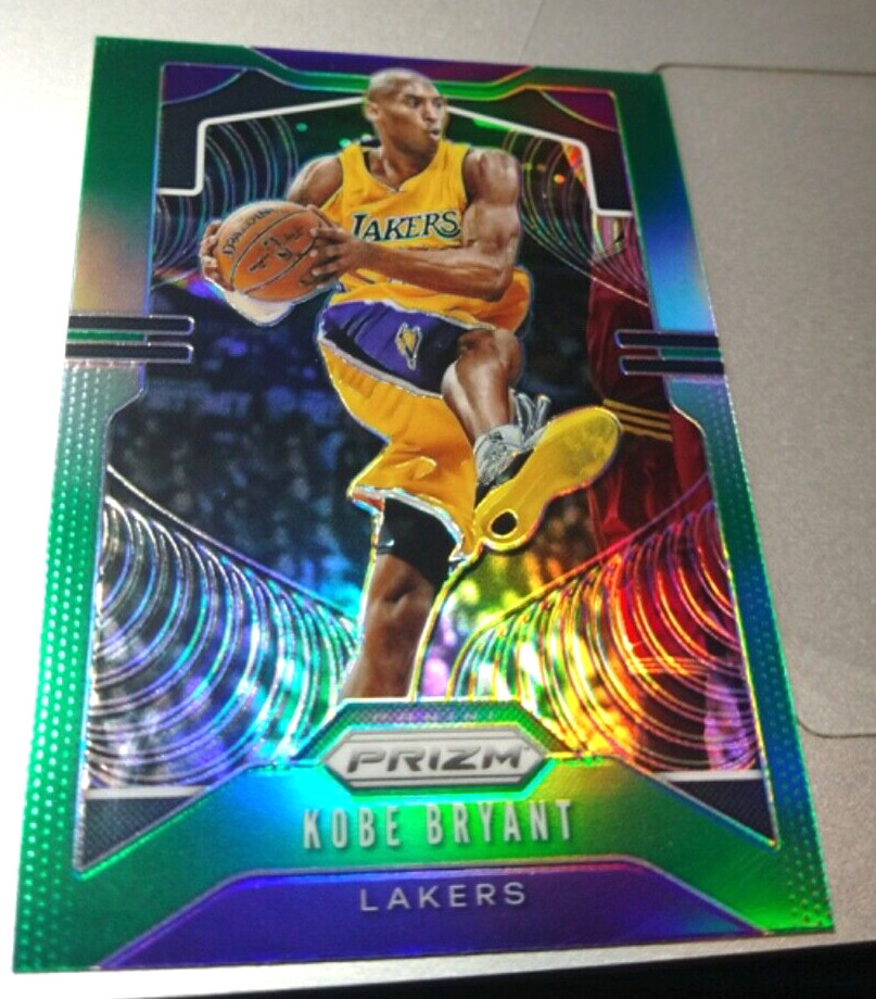 19/20 PRIZM BASKETBALL KOBE BRYANT SP GREEN PRIZM REFRACTOR