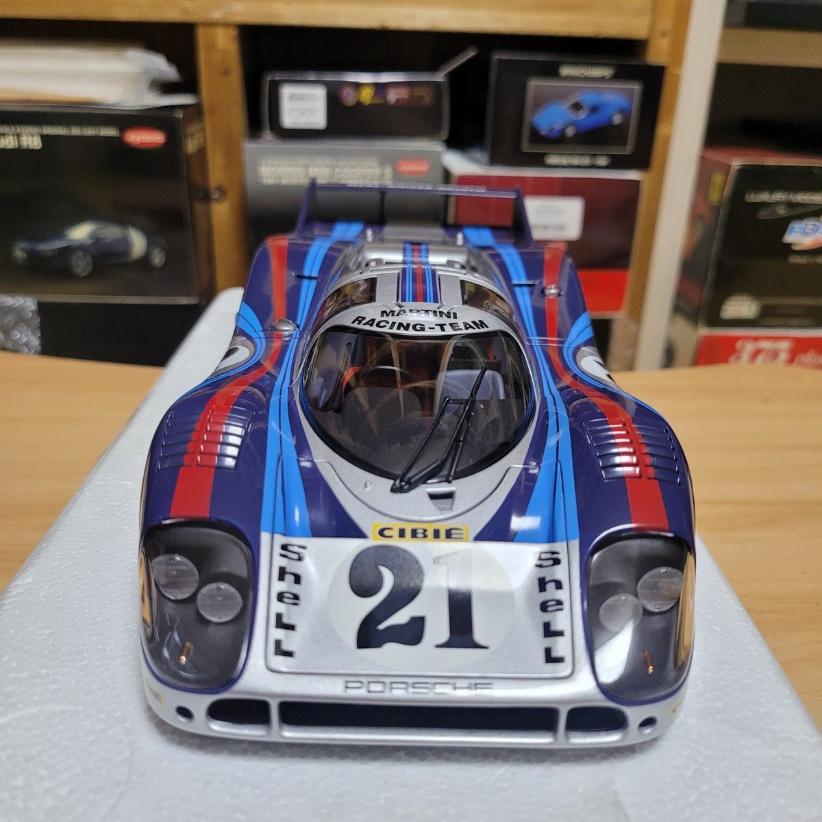 1:18 AutoArt Porsche 917 Long Tail Silver Diecast | eBay