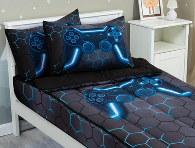 Geometric Gaming Bedding Set for Kids, Twin Size, 3-Piece Bed in a Bag
