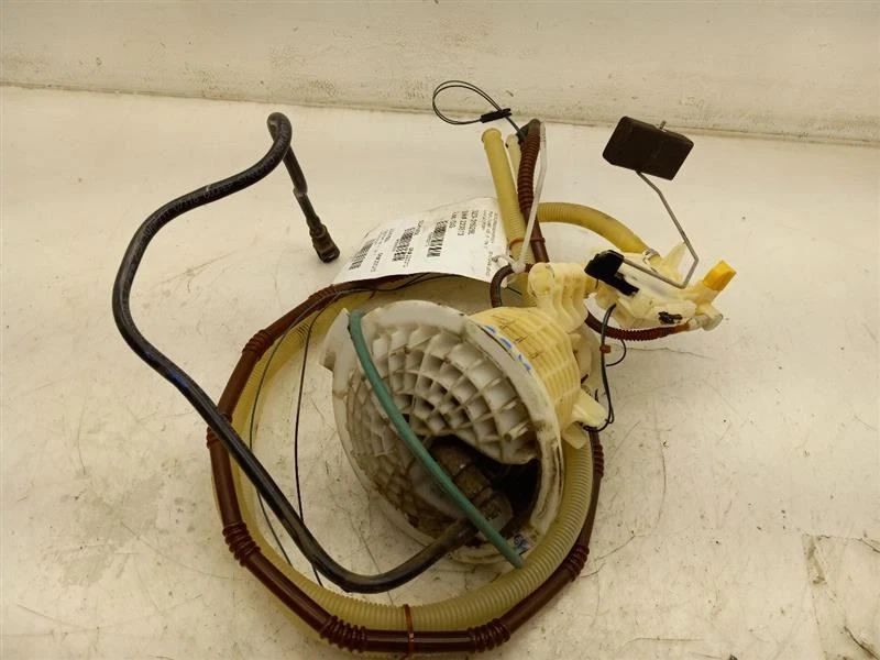 Bomba de combustible para conductor montada en tanque de combustible 3,6 L 06-19 Dodge Charger 5136022AL Foto 4 de 4